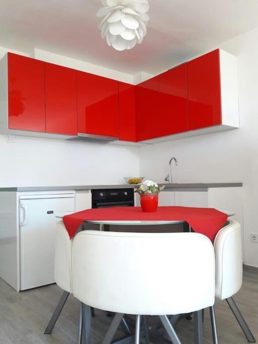 Studio Apartment Ivana - New Sweet Apartment Дубровник Екстериор снимка
