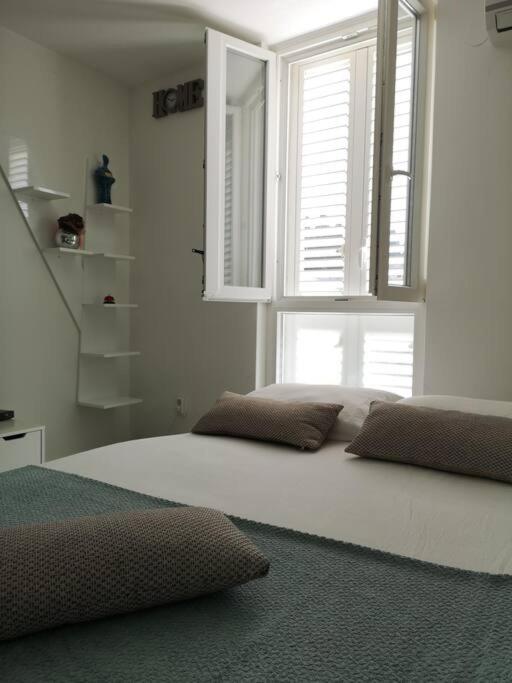 Studio Apartment Ivana - New Sweet Apartment Дубровник Екстериор снимка