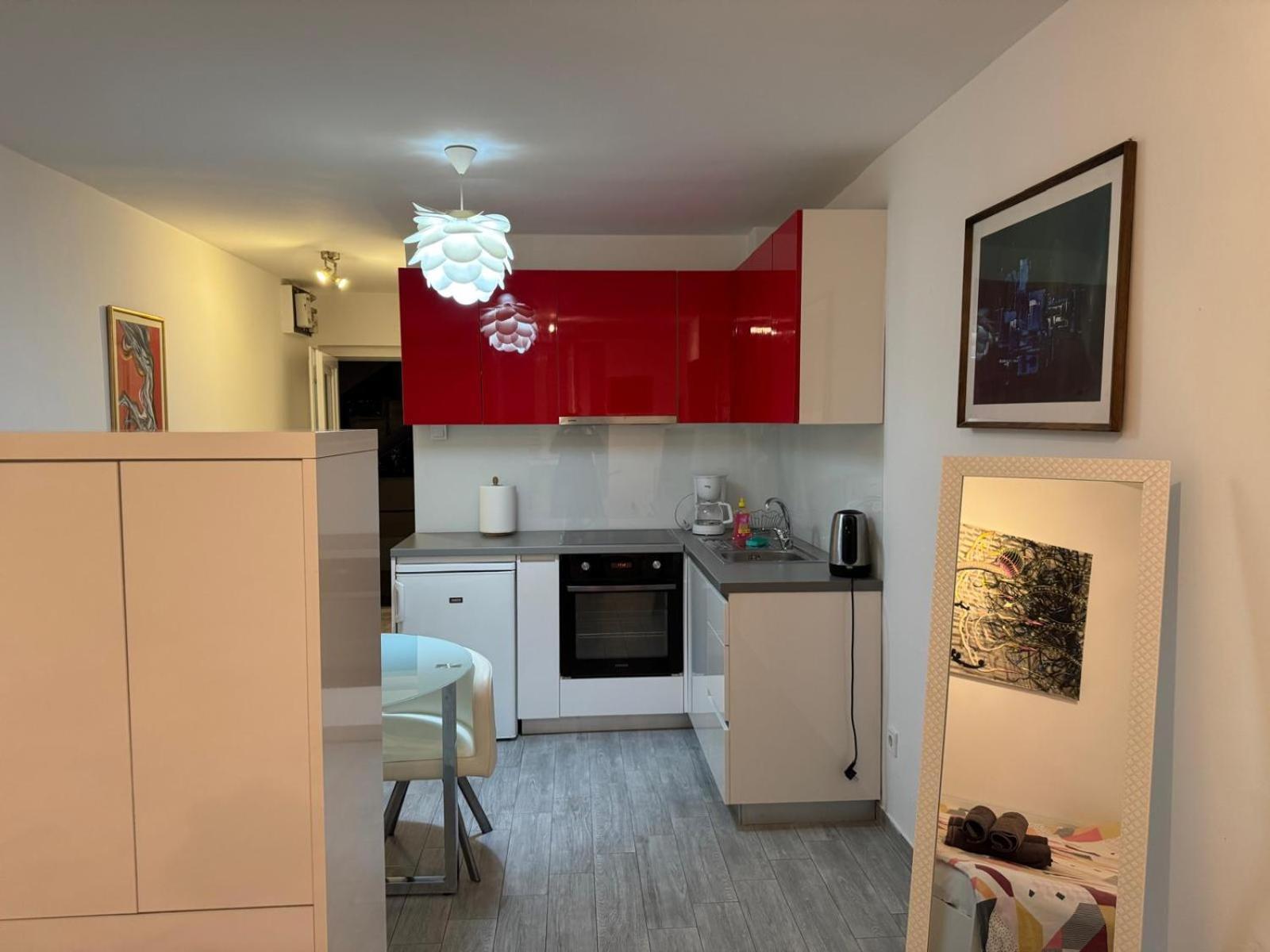 Studio Apartment Ivana - New Sweet Apartment Дубровник Екстериор снимка